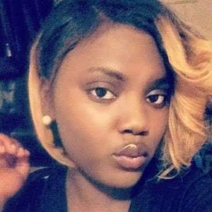 Meet your Posher, Catherine